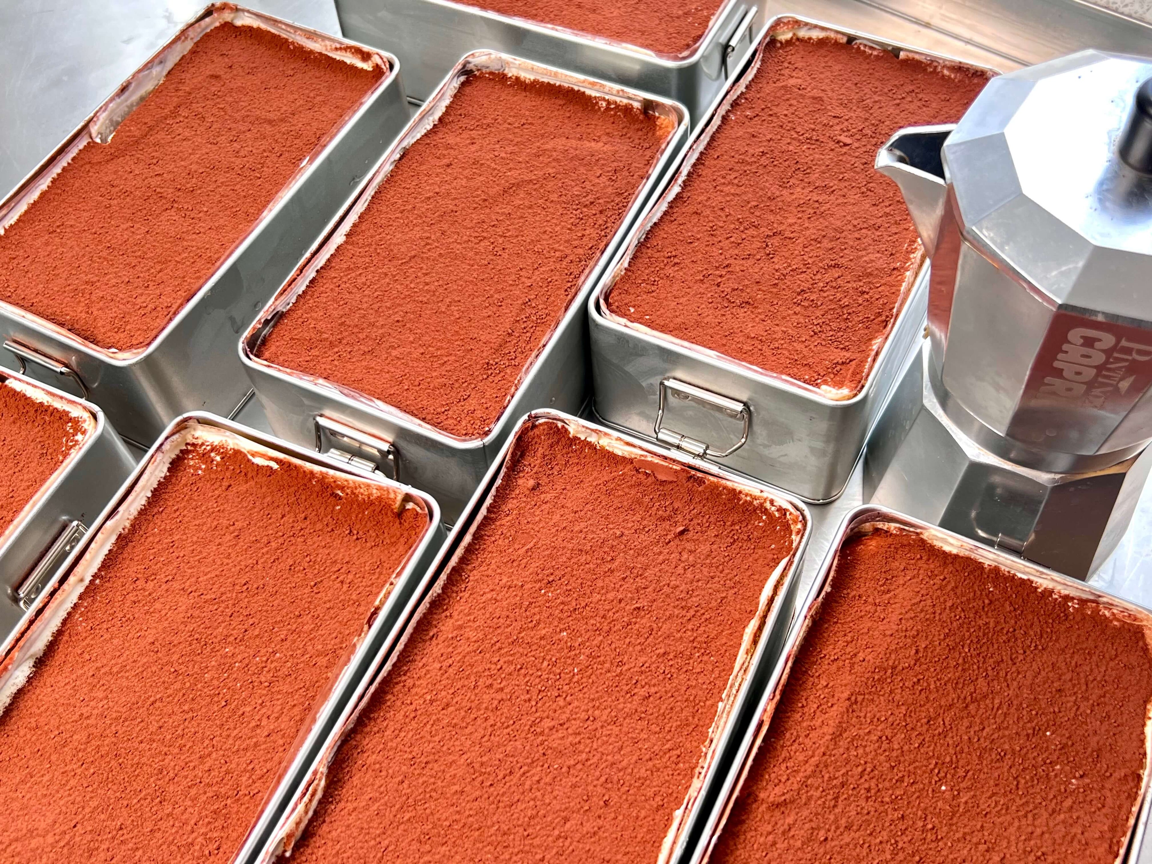 Beautifully packed tiramisu in eco-friendly tins, delivered fresh and cold to your door anywhere in the UK.
